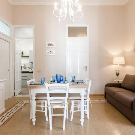 Guesthost - Stazione Notarbartolo Bright & Cozy * Палермо